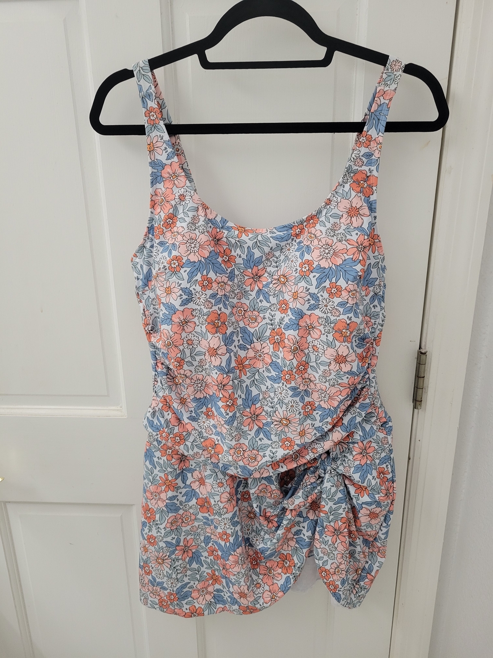 Floral Scoop One-Piece Swimsuit in Coral and Gray